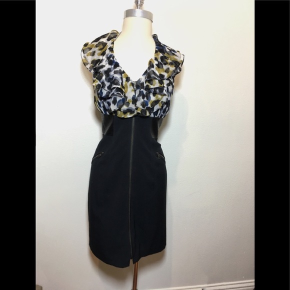 Laundry By Shelli Segal Dresses & Skirts - Laundry by Shelli Segal halter sz. 6